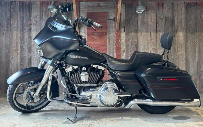 2014 Harley-Davidson® FLHXS - Street Glide® Special