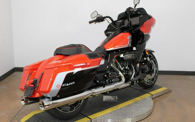 Harley-Davidson CVO™ Road Glide 2024 FLTRXSE 84468365 LEGENDARY ORNG W/ PINS