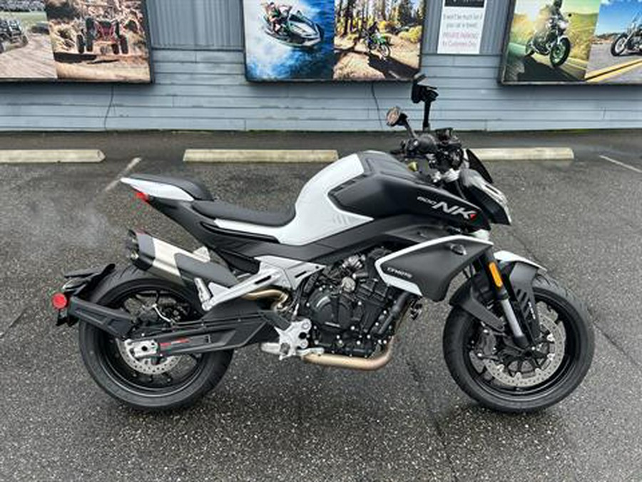 2024 CFMOTO 800NK