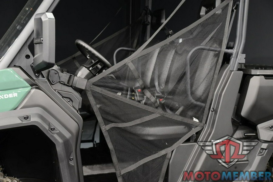 2026 Can-Am Defender HD7