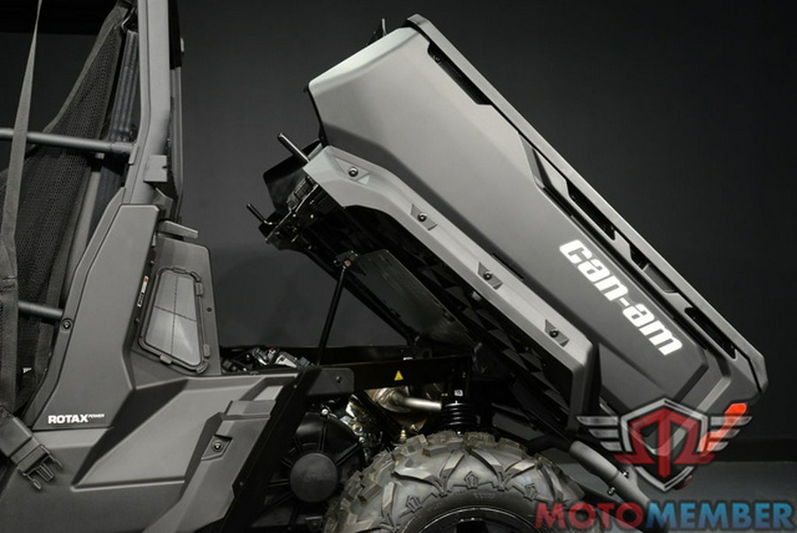 2026 Can-Am Defender HD7