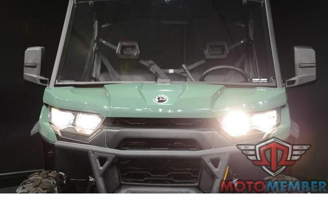 2026 Can-Am Defender HD7