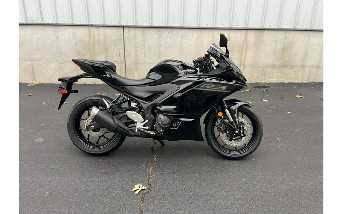 2026 Yamaha YZF-R3 ABS