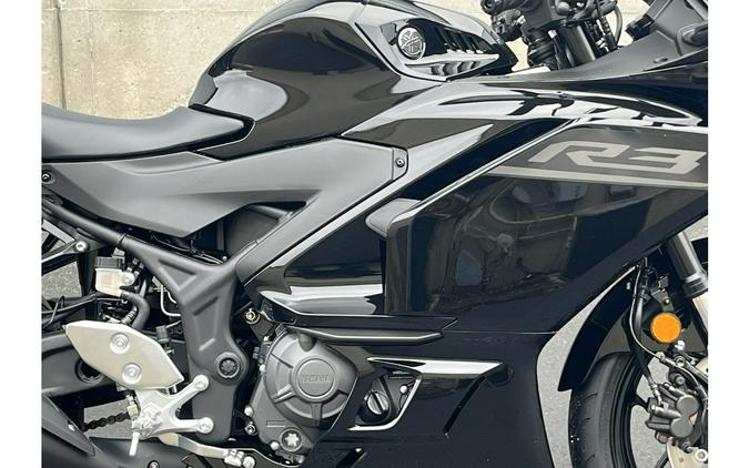 2026 Yamaha YZF-R3 ABS