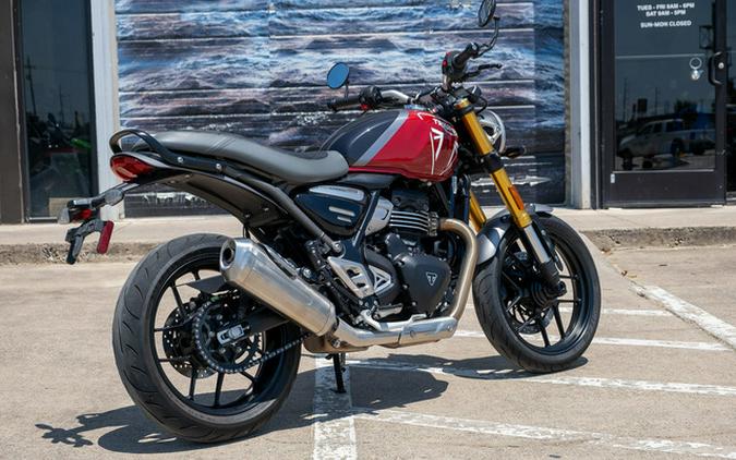 2024 Triumph Speed 400 Carnival Red / Phantom Black
