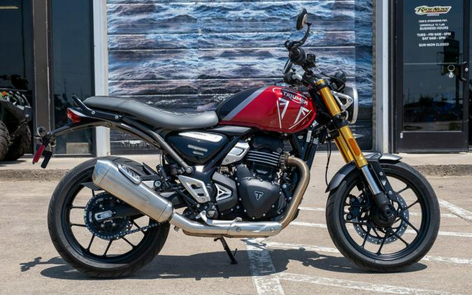 2024 Triumph Speed 400 Carnival Red / Phantom Black