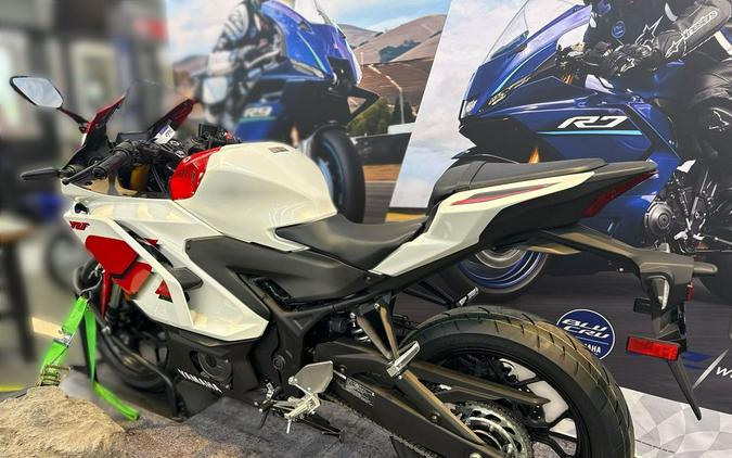 2026 Yamaha YZF-R3 70th Anniversary Edition
