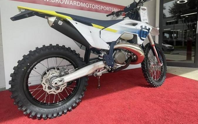 2024 Husqvarna TE 300