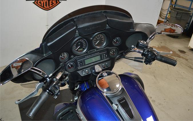 2006 Harley-Davidson FLHTC-UI