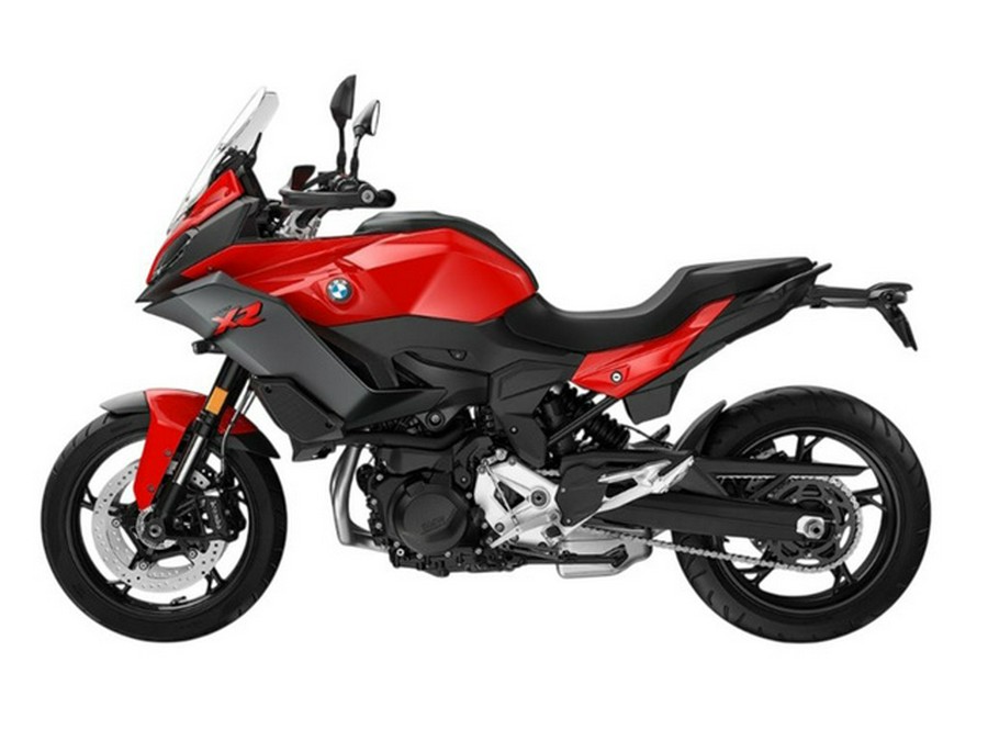 2026 BMW F 900 XR Racing red 900 XR