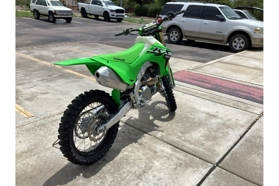 2024 KX™450 - Kawasaki