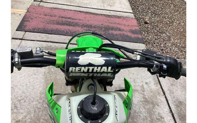 2024 KX™450 - Kawasaki