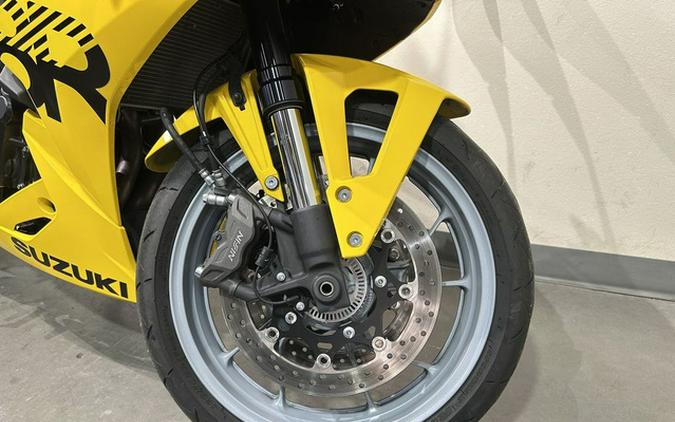 2024 Suzuki GSX 8R
