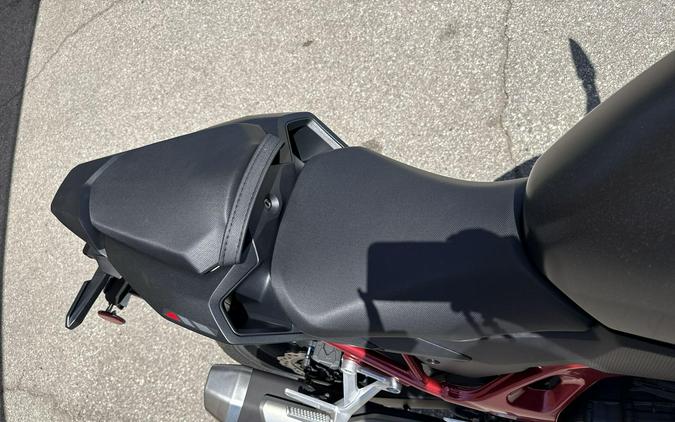 2026 Honda CB750 HORNET E-CLUTCH