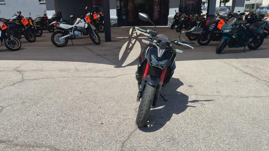 2026 Honda CB750 HORNET E-CLUTCH