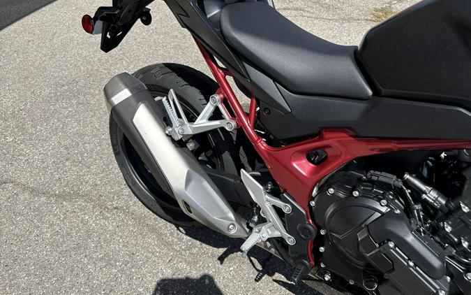 2026 Honda CB750 HORNET E-CLUTCH