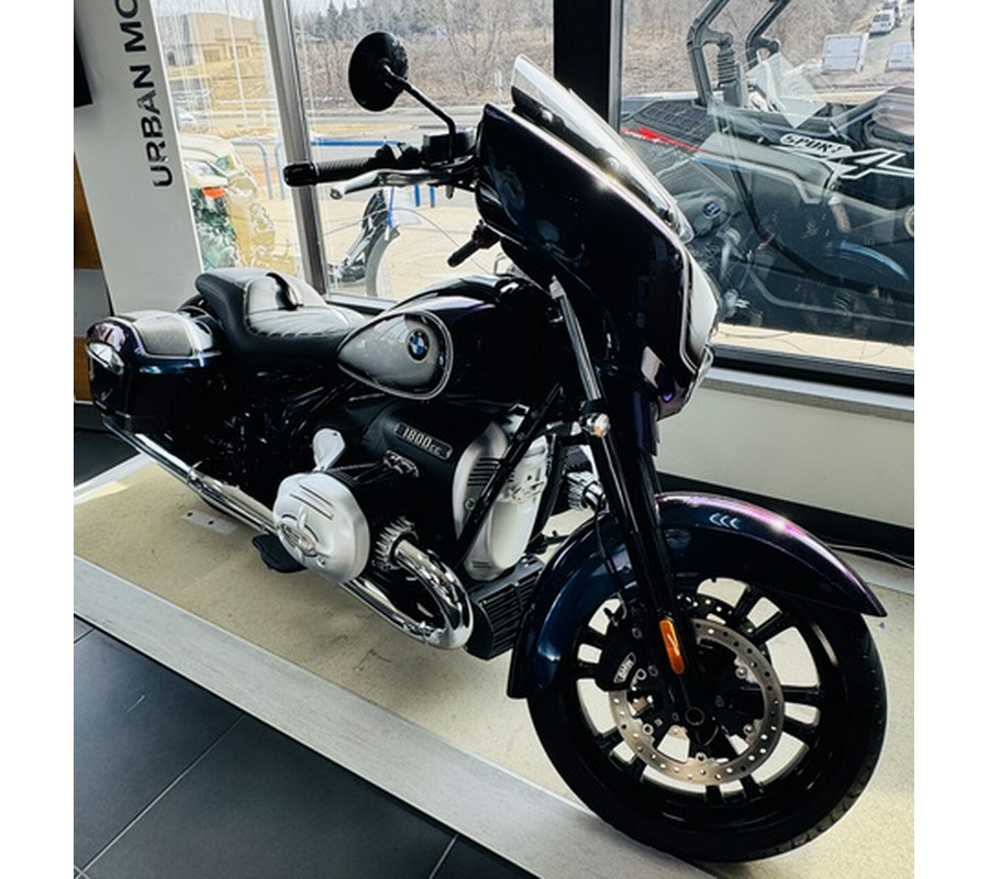 2022 BMW R1800B