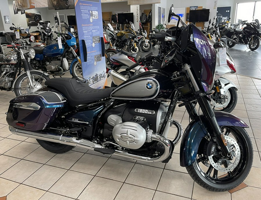 2022 BMW R1800B