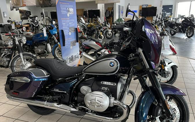 2022 BMW R1800B