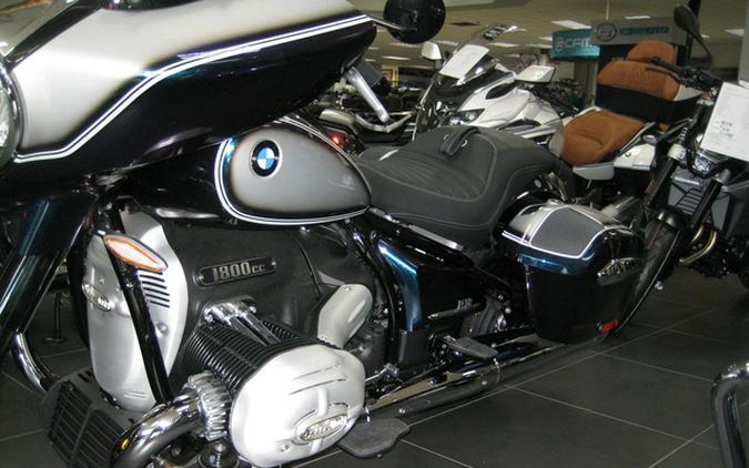 2022 BMW R1800B