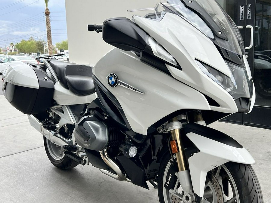 2022 BMW R 1250 RT Alpine White