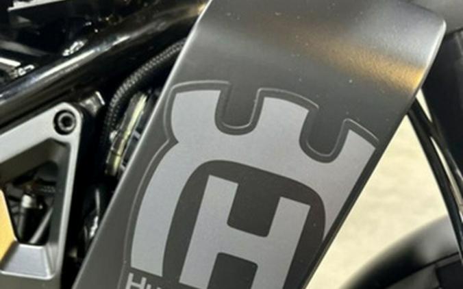 2024 Husqvarna VITPILEN 401