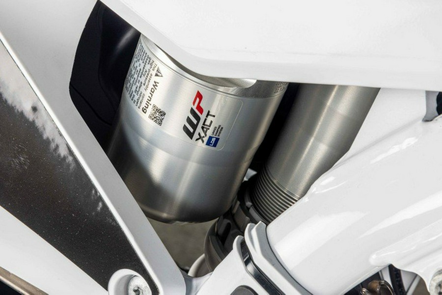 2025 Husqvarna FC 450 Factory Edition