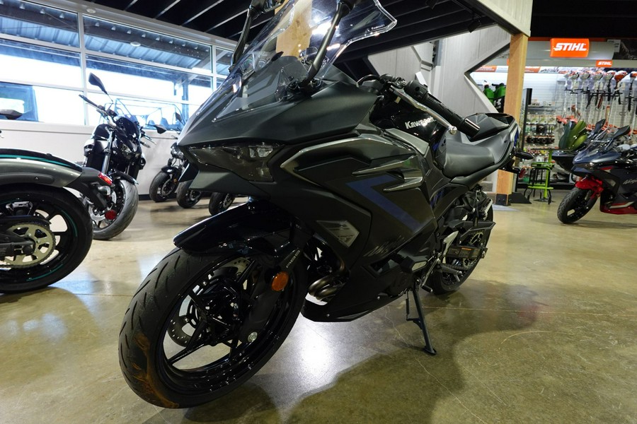 2025 Kawasaki Ninja 500 SE ABS