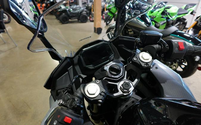 2025 Kawasaki Ninja 500 SE ABS