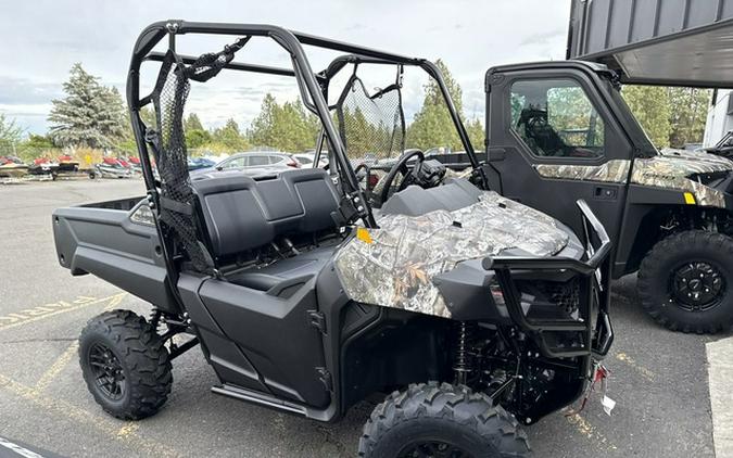 2026 Honda Pioneer 700 Forest