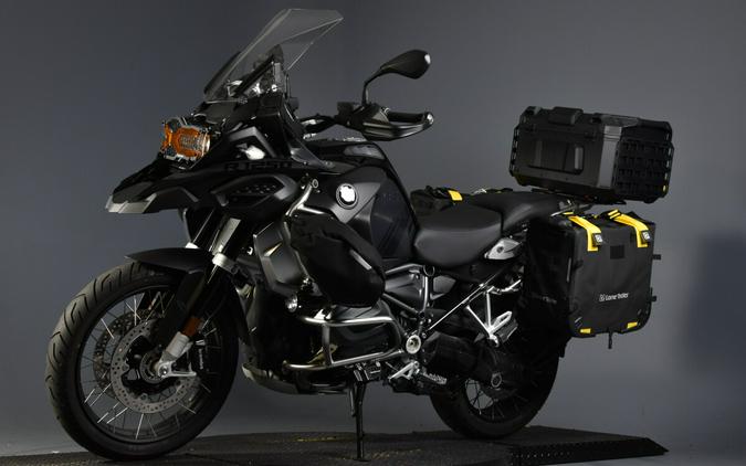2024 BMW Motorrad R 1250 GS Adventure