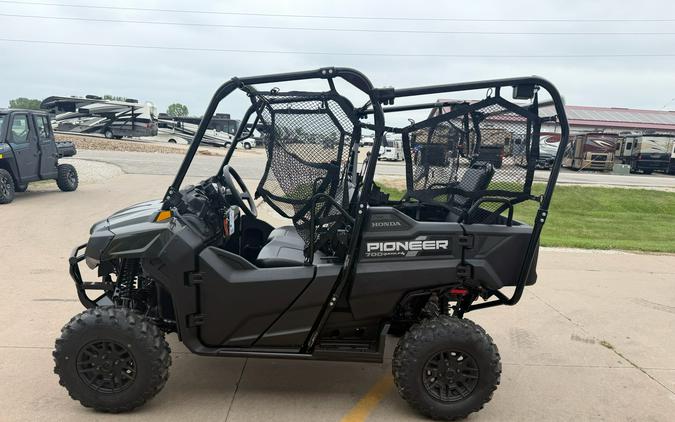 2026 Honda Pioneer 700-4 Deluxe