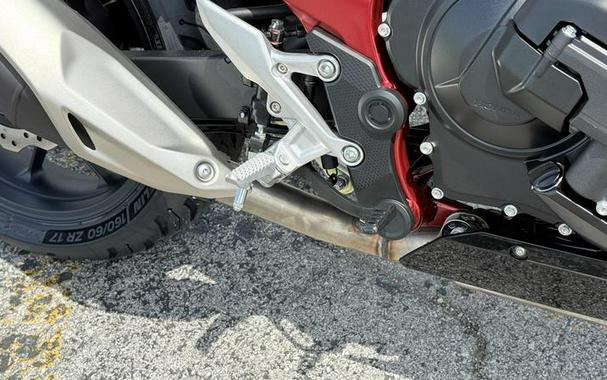 2026 Honda® CB750 Hornet E-Clutch