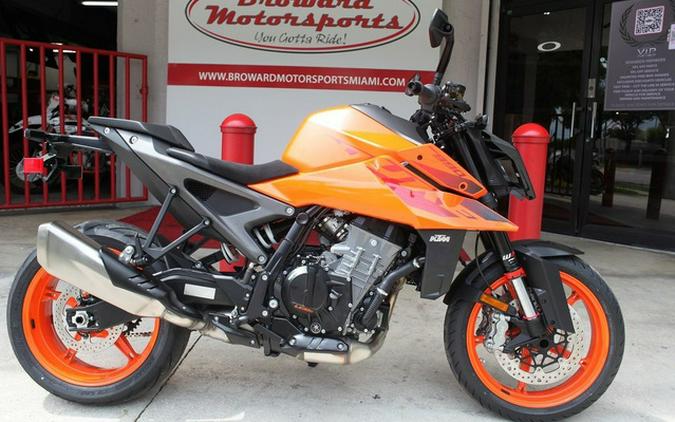 2024 KTM 990 Duke Review [A Dozen Fast Facts]