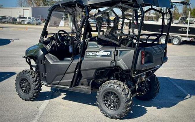 2025 Honda Pioneer 700-4 Deluxe