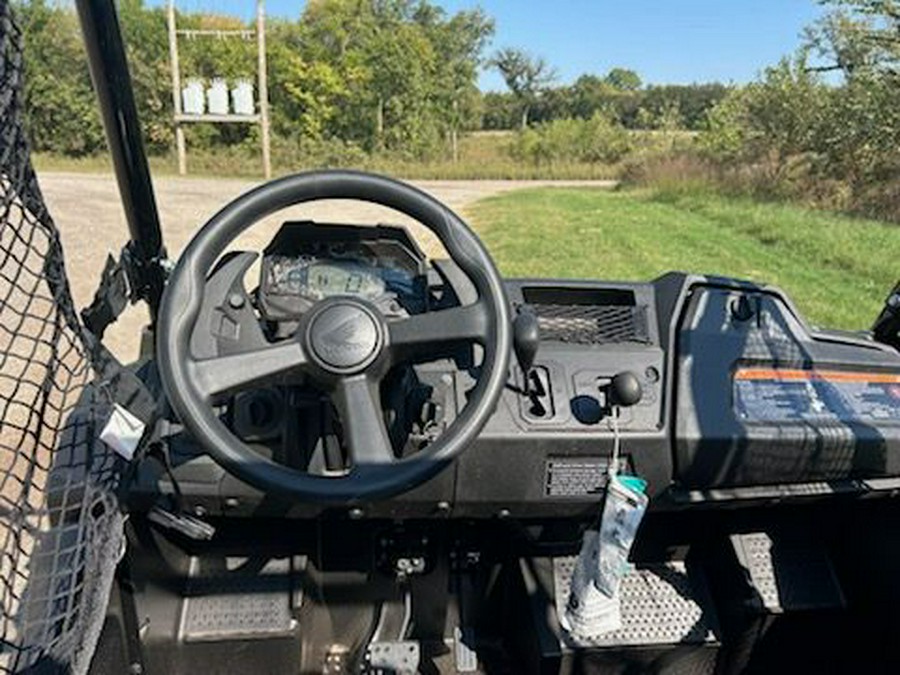 2025 Honda Pioneer 700 Deluxe