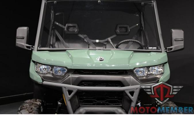 2026 Can-Am Defender HD9