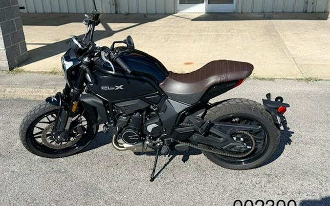 2023 CFMOTO 700 CL-X