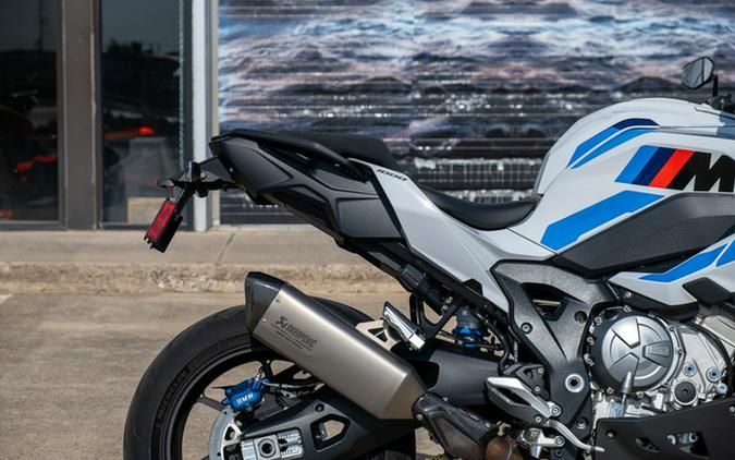 2025 BMW M 1000 XR