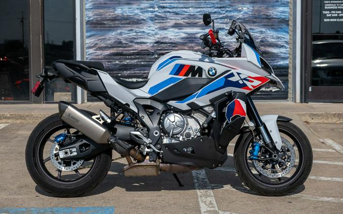 2025 BMW M 1000 XR