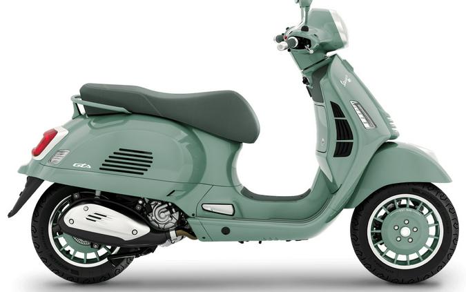 2027 Vespa GTS 310 80th