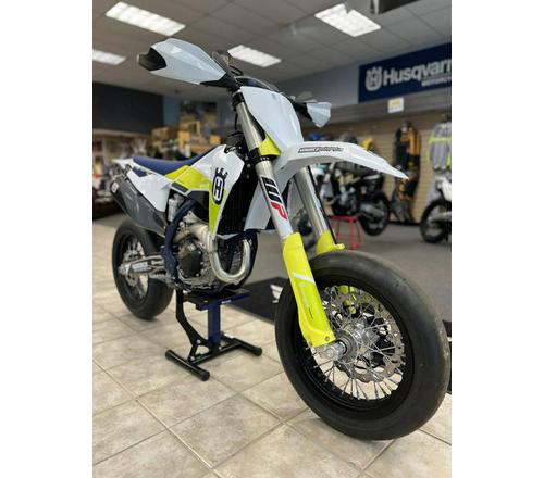 2021 Husqvarna FS 450 Supermoto Preview First Look