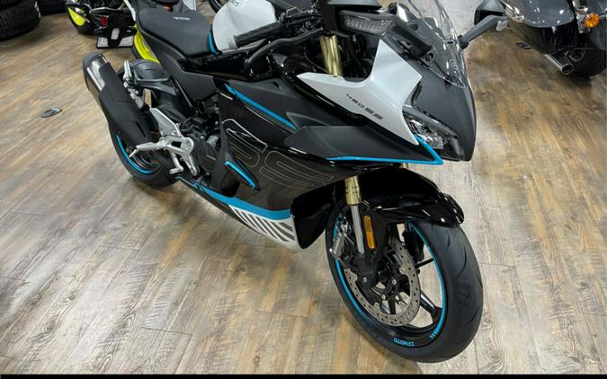 2024 CFMOTO SS 300