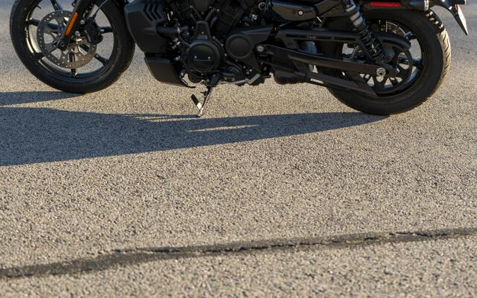 Harley-Davidson Nightster® 2025 RH975 34498043 WHISKEY FIRE