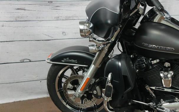 2017 Harley-Davidson Ultra Limited Two-Tone Charcoal Denim/Black Denim