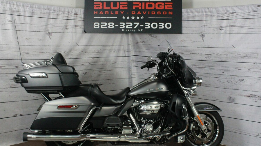 2017 Harley-Davidson Ultra Limited Two-Tone Charcoal Denim/Black Denim