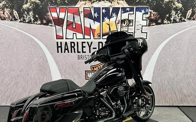 2026 FLHX Street Glide®