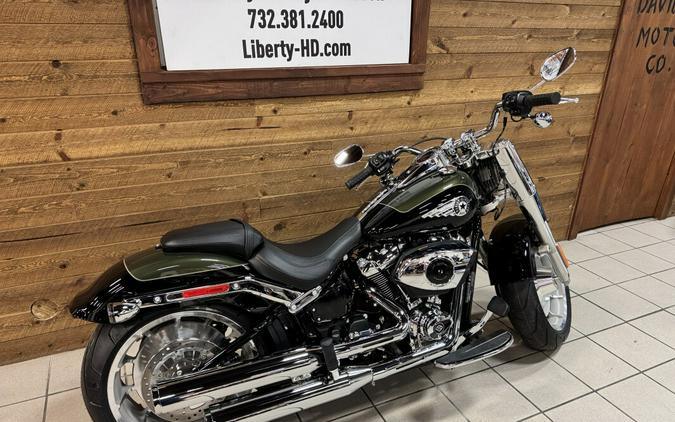 2026 Harley-Davidson® Fat Boy® Olive Steel Metallic / Vivid Black Chrome Trim FLFB
