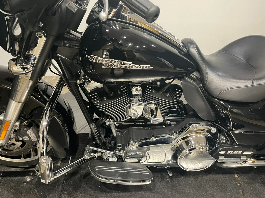 2012 Harley-Davidson Street Glide®