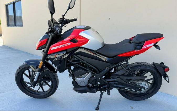 2024 CFMOTO NK 300